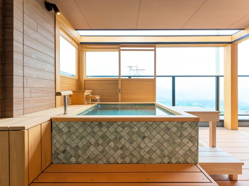 Hot Spring Bath, Open Air Bath