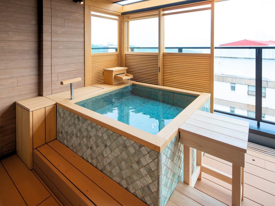 Hot Spring Bath, Open Air Bath
