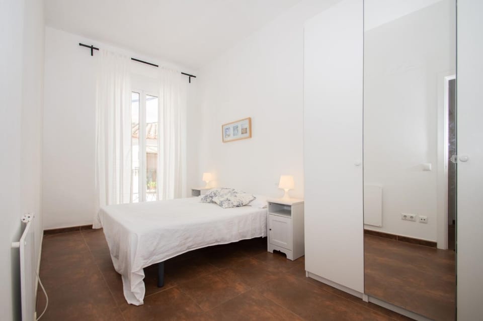 Property building, Living room, Bedroom