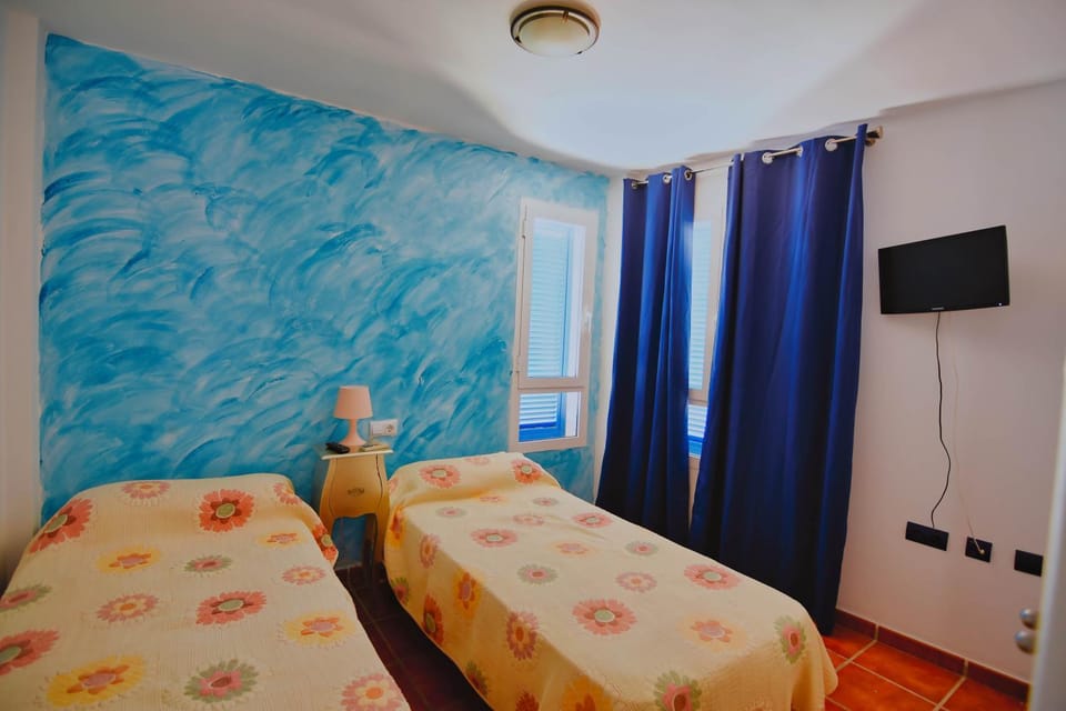 MARLOP´S ROOMS Bed and Breakfast in Comarca Metropolitana de Almería