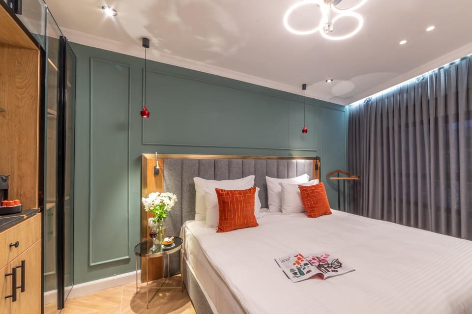 Bed, Bedroom, wardrobe