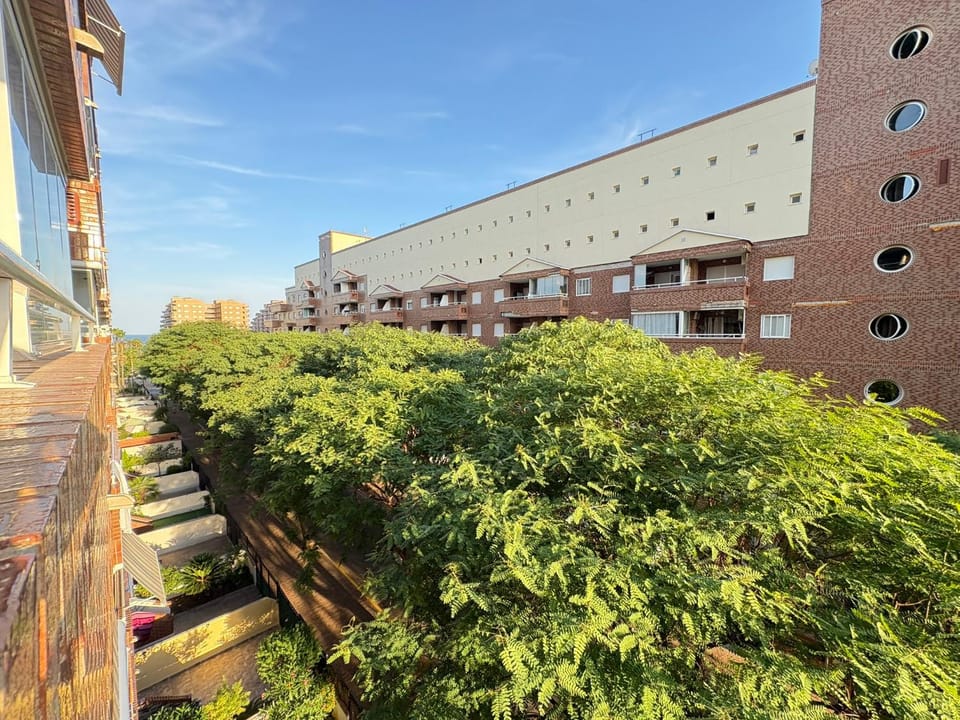 Property building, Balcony/Terrace