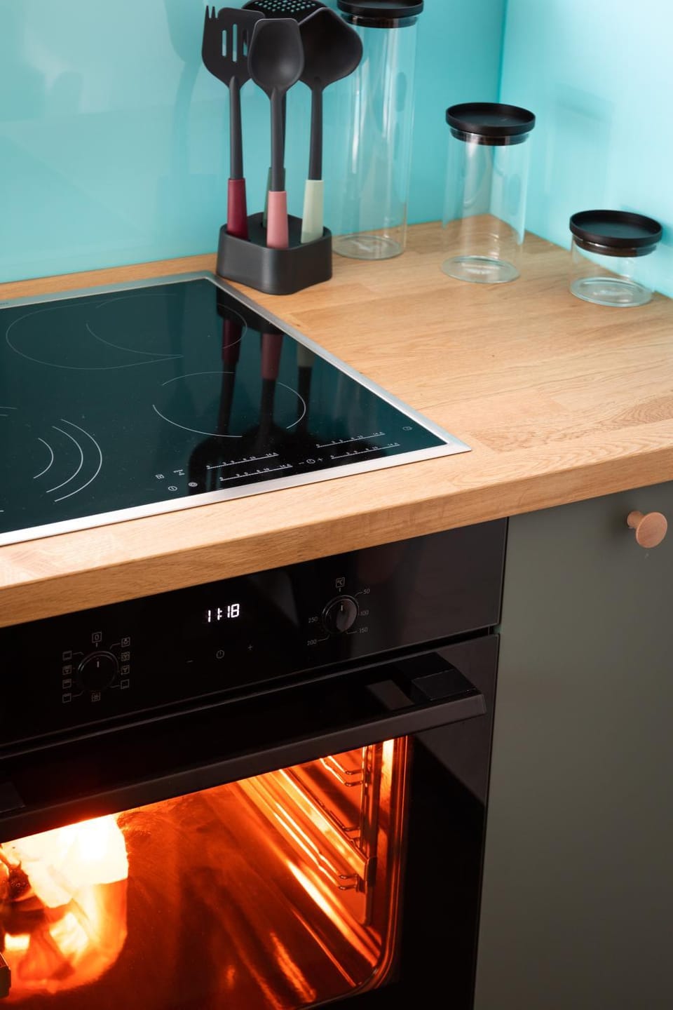 Coffee/tea facilities, Kitchen or kitchenette