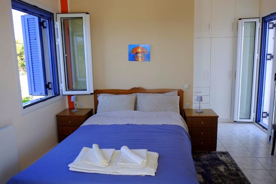 Georgia's House House in Argolis, Greece