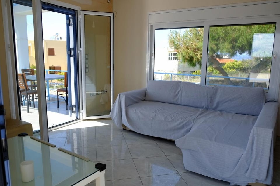 Georgia's House House in Argolis, Greece