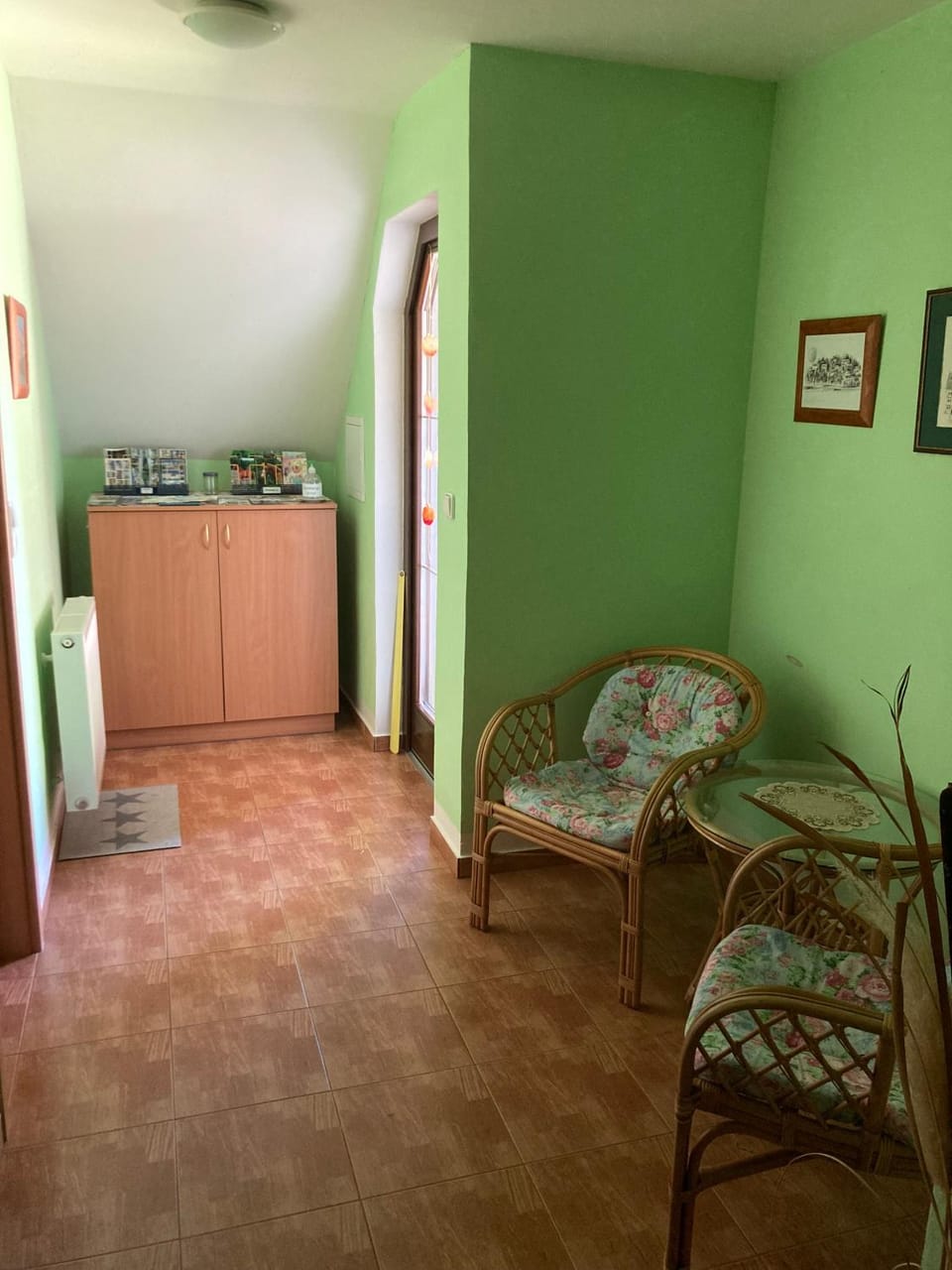 Seating area