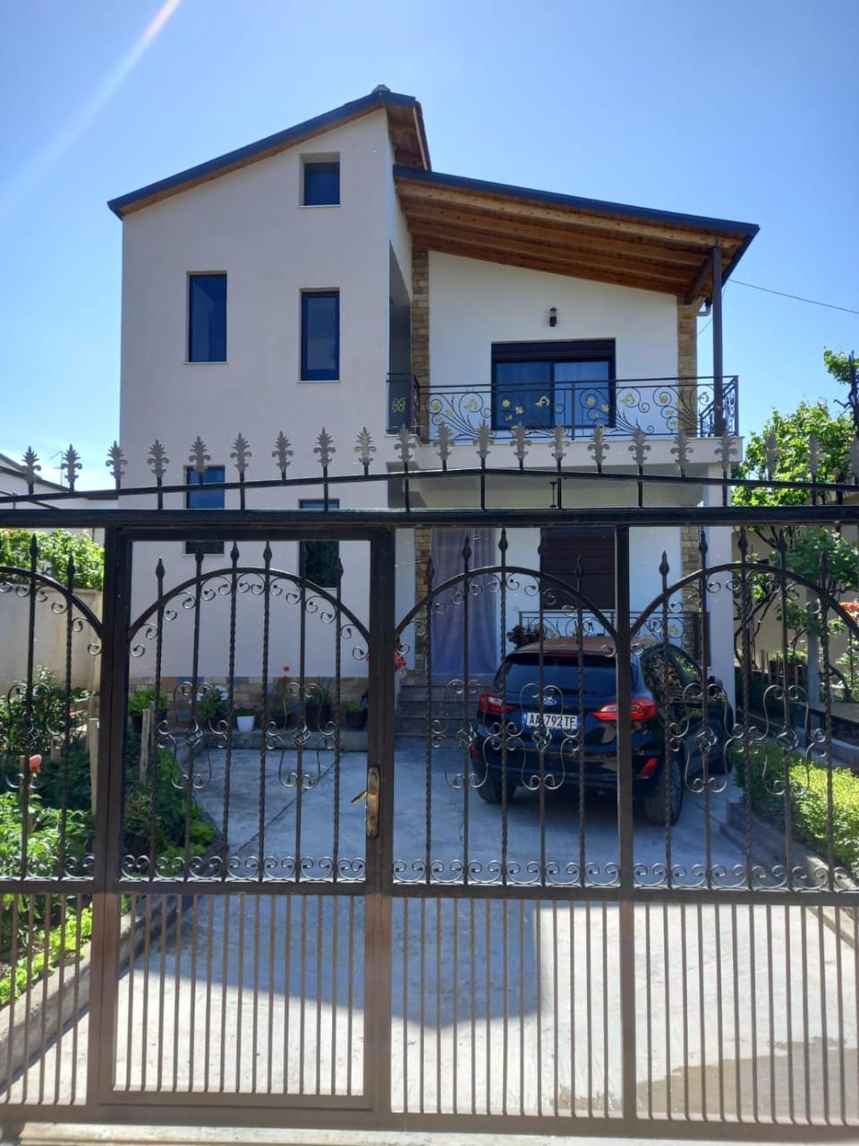 Property building, Parking