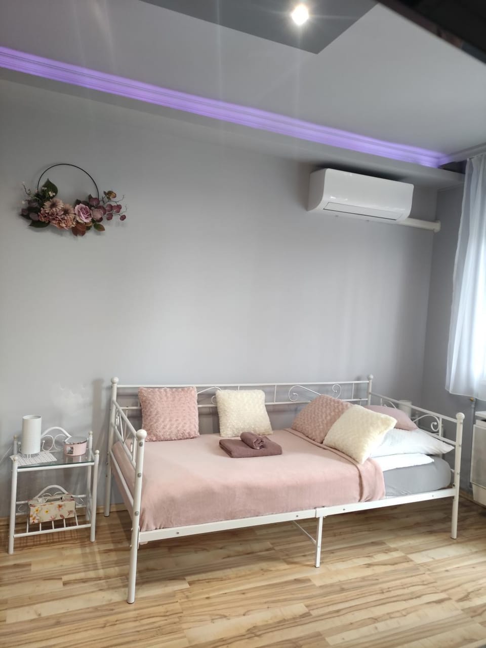 Sára Apartman Nyíregyháza Apartment in Slovakia