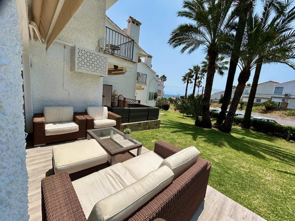 Natural landscape, Garden view, Sea view, sunbed