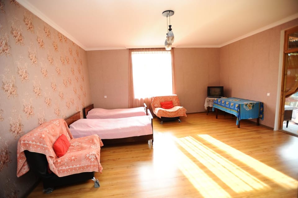 Chelo Guesthouse Bed and Breakfast in Georgia