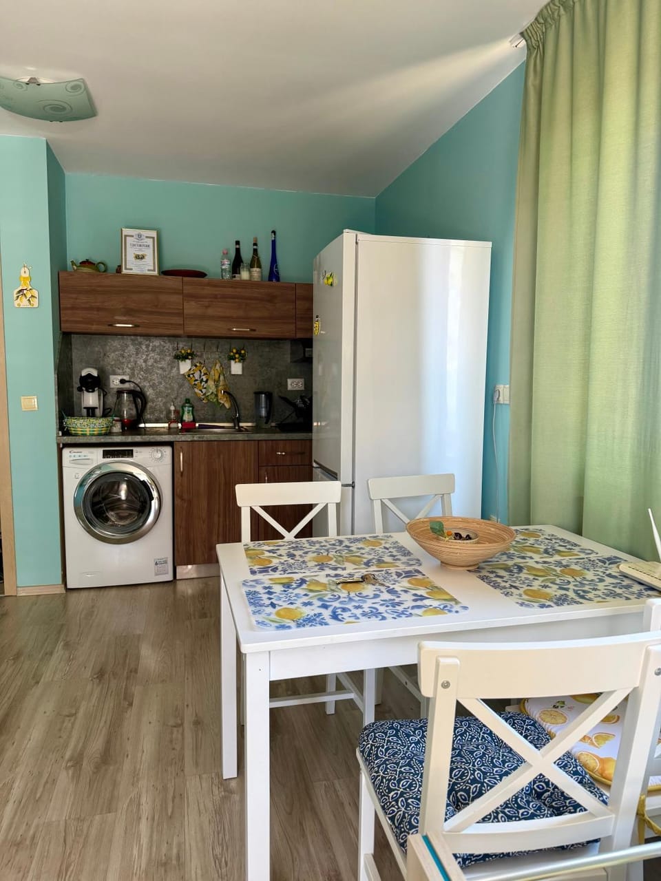 Апартамент Limoncini Apartment in Sozopol