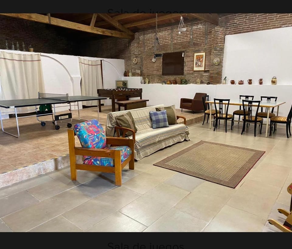 Game Room, Living room