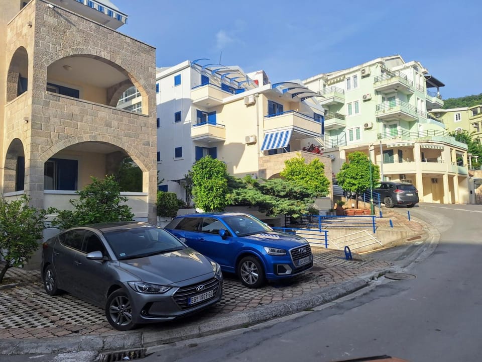 Property building, Location, Parking