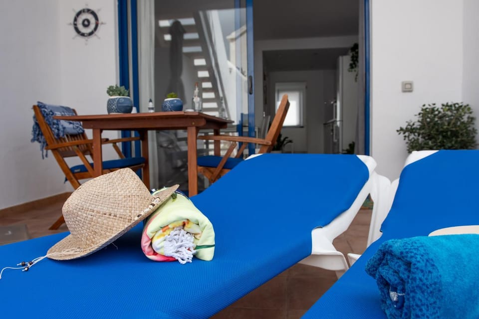 Off site, Balcony/Terrace