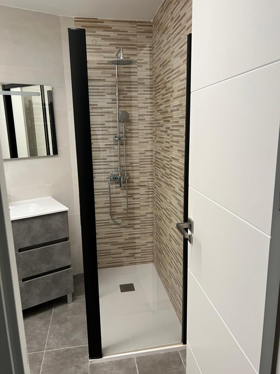 Casa Boutique en Pozuelo con 8 habitaciones y 4 baños compartidos Vacation rental in Madrid