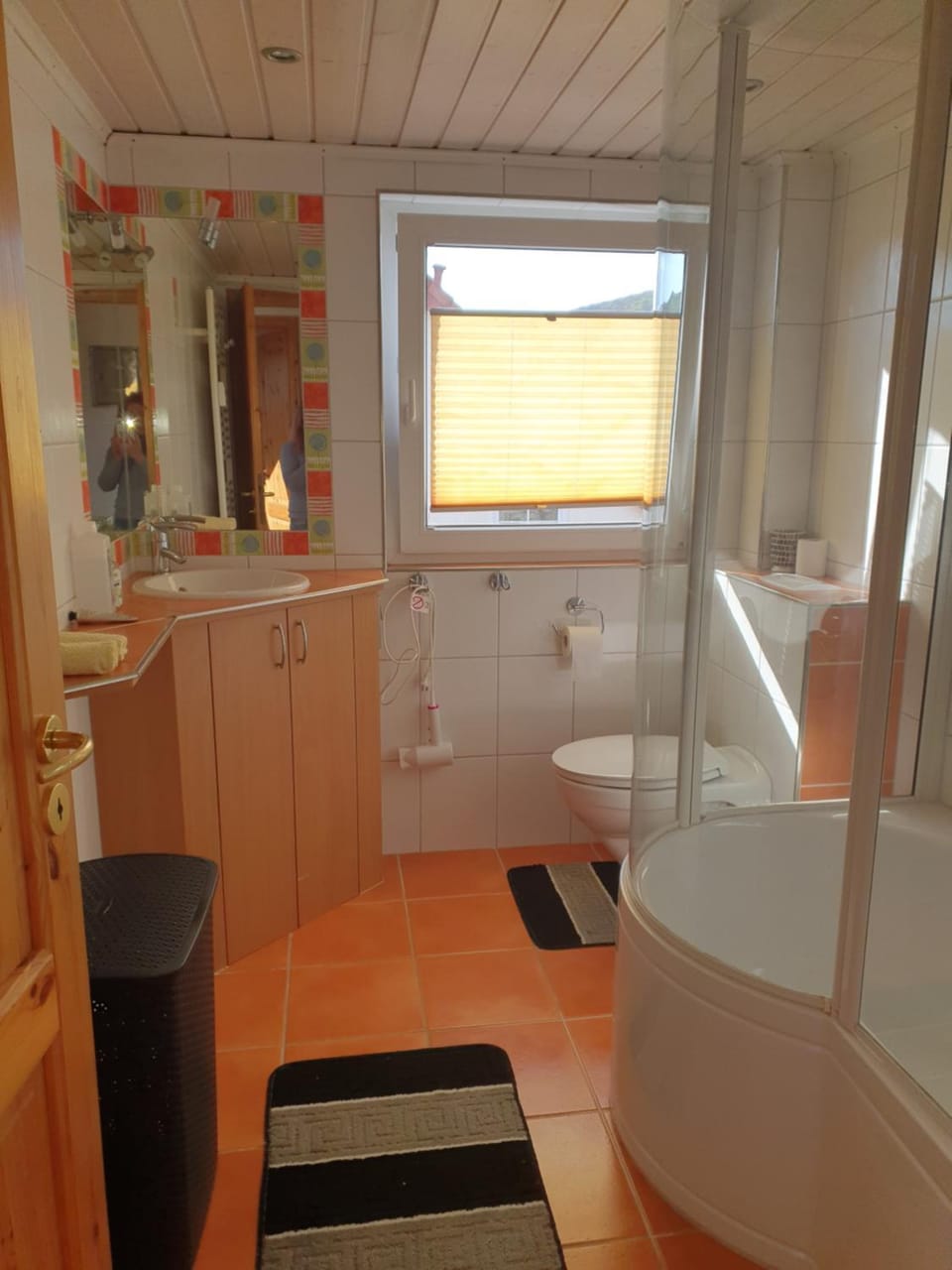 Hotel, Ferienwohnung, Zimmer Apartment in North Rhine-Westphalia