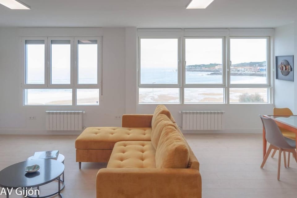 AVG Mirada a San Lorenzo Apartment in Gijón