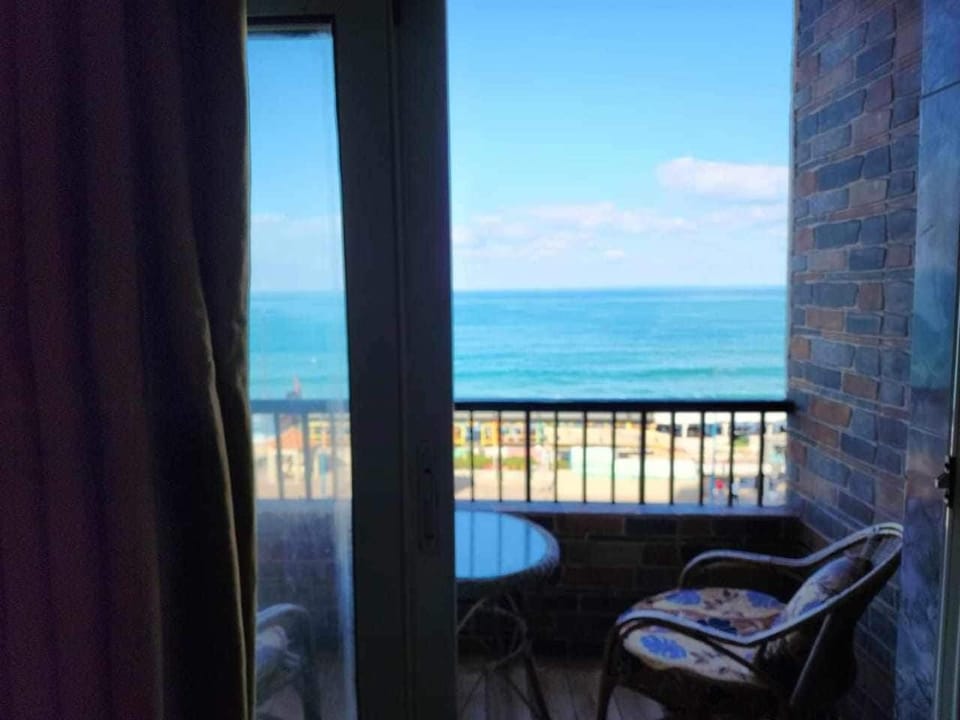 Amazing Sea View 2 bedroom apartment Apartment in Alexandria