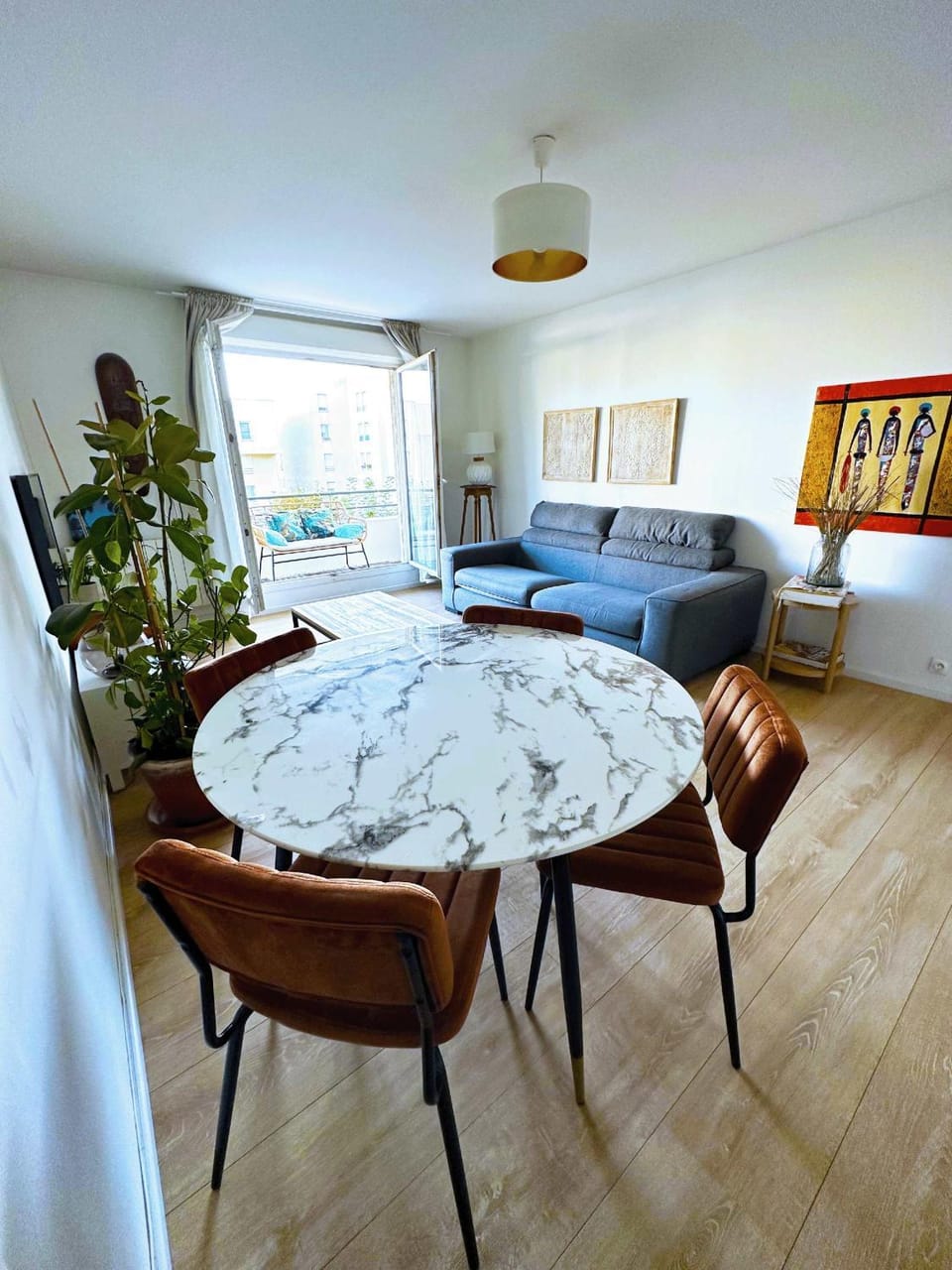 Charme et Douceur By UTA HOUSE Apartment in Saint-Denis, France