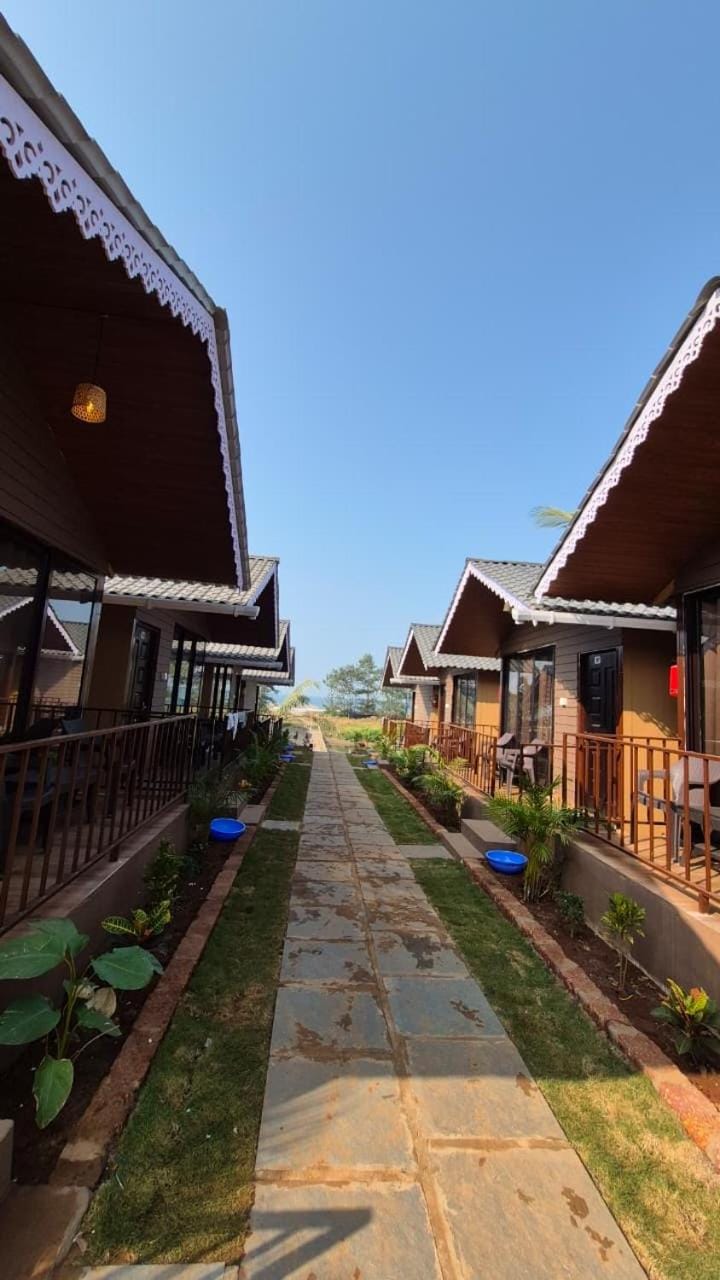 Molly's Nest Resort in Mandrem