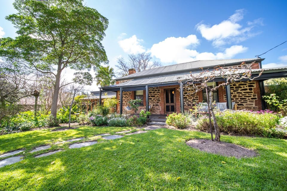 Property building, Garden