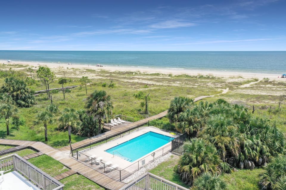 Gulfside GEM by Pristine Properties Vacation Rentals House in Florida