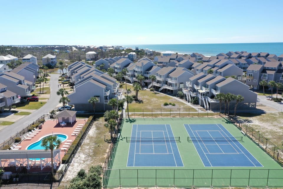 Barrier Dunes 254 - 108 by Pristine Properties Vacation Rentals House in Florida