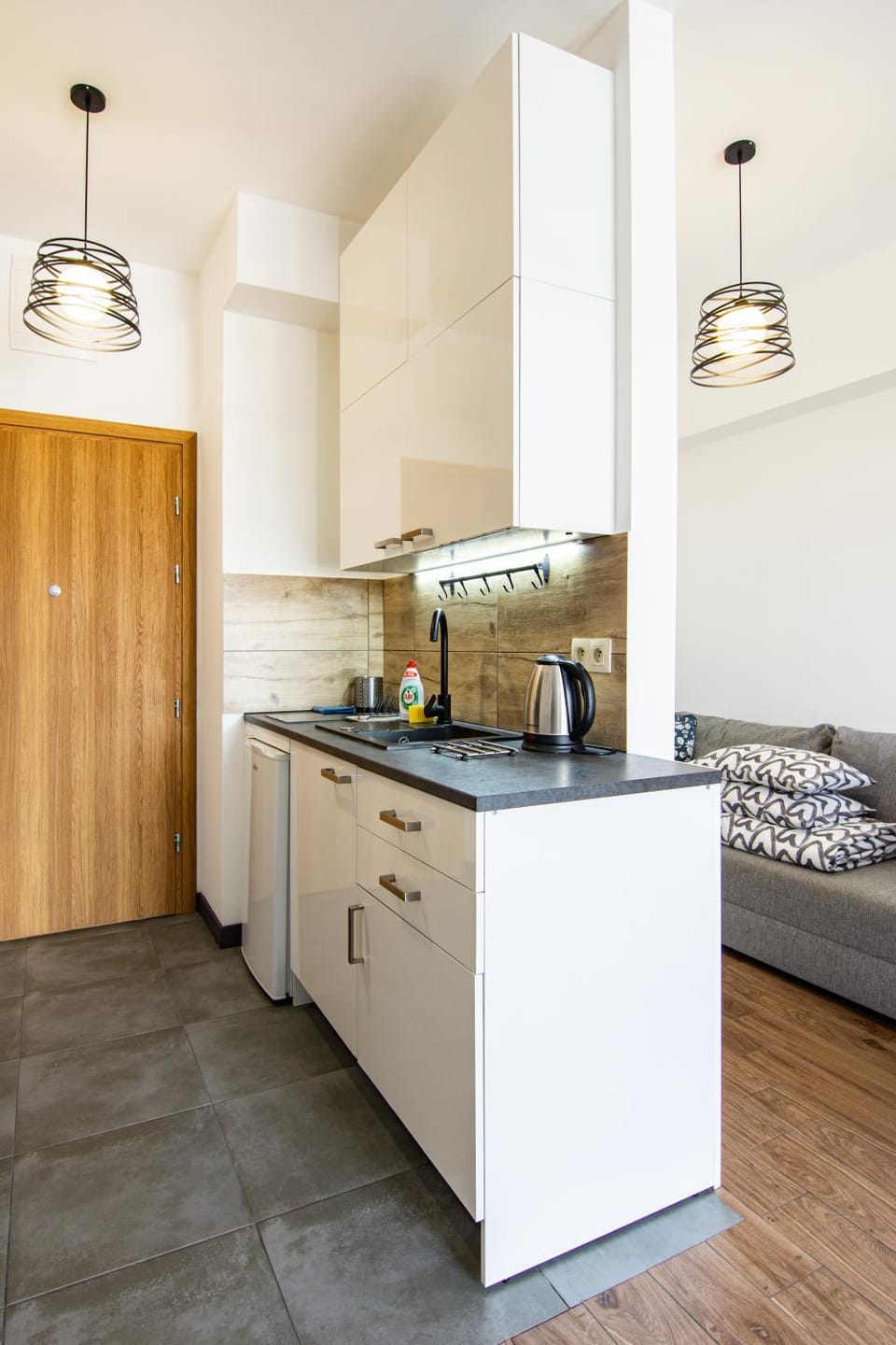 Coffee/tea facilities, Kitchen or kitchenette, minibar, pet friendly, stove