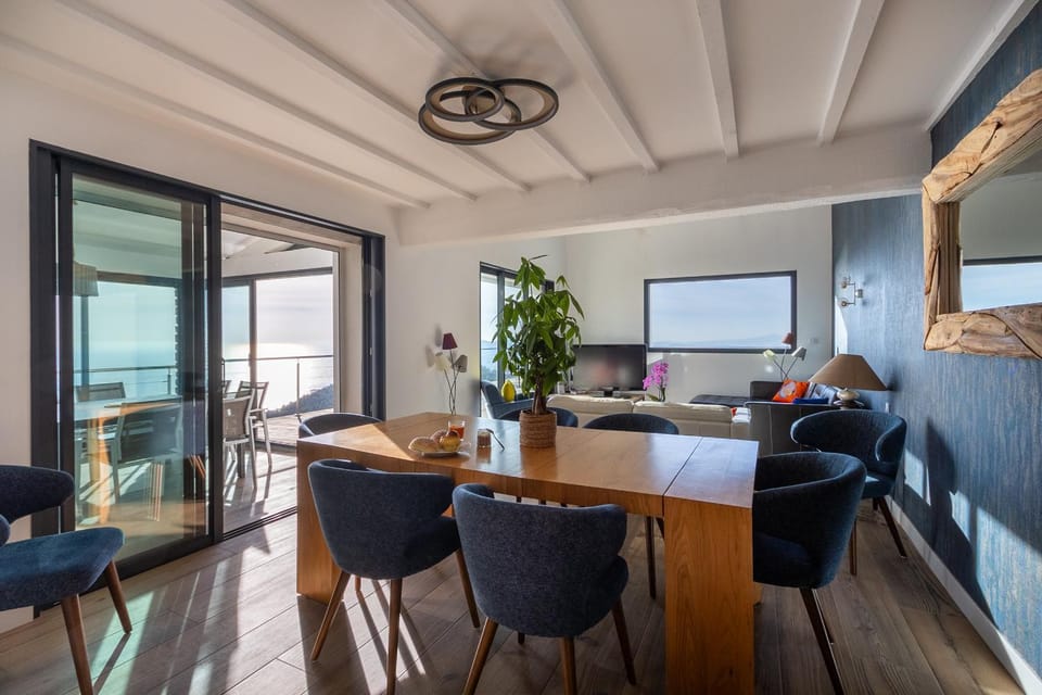 TV and multimedia, Living room, Seating area, Dining area, Sea view, air conditioner, air conditioner