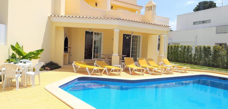 Vila Rosada Villa in Quarteira