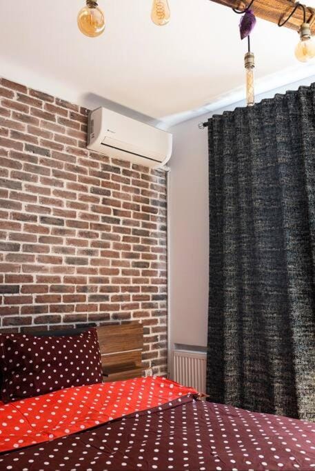 Classy Apartment Unirii Square Apartment in Bucharest