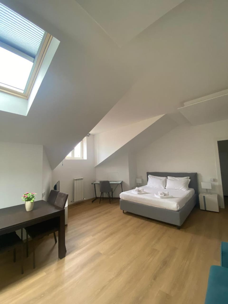 HOMEY I Palazzo Venezian Apartment in Trieste