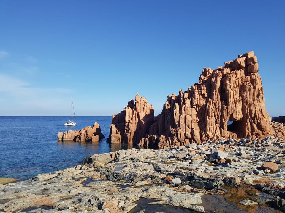 LOFT LUNGOMARE vista MARE e MONTI Apartment in Sardinia