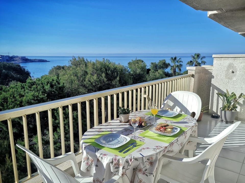 Balcony/Terrace, Balcony/Terrace, Garden view, Garden view, Sea view, Sea view