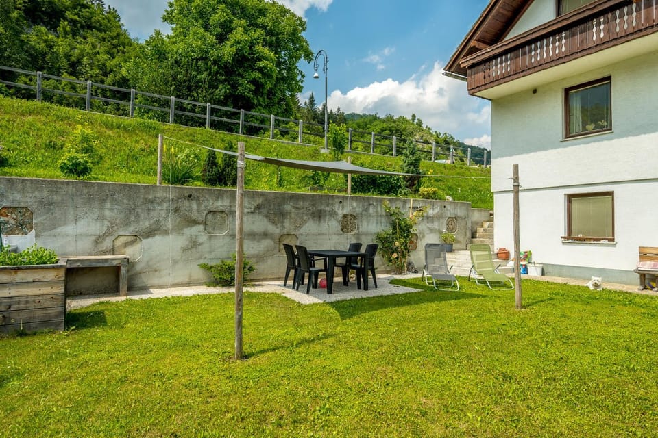 Property building, Natural landscape, Garden, Seating area, Garden view