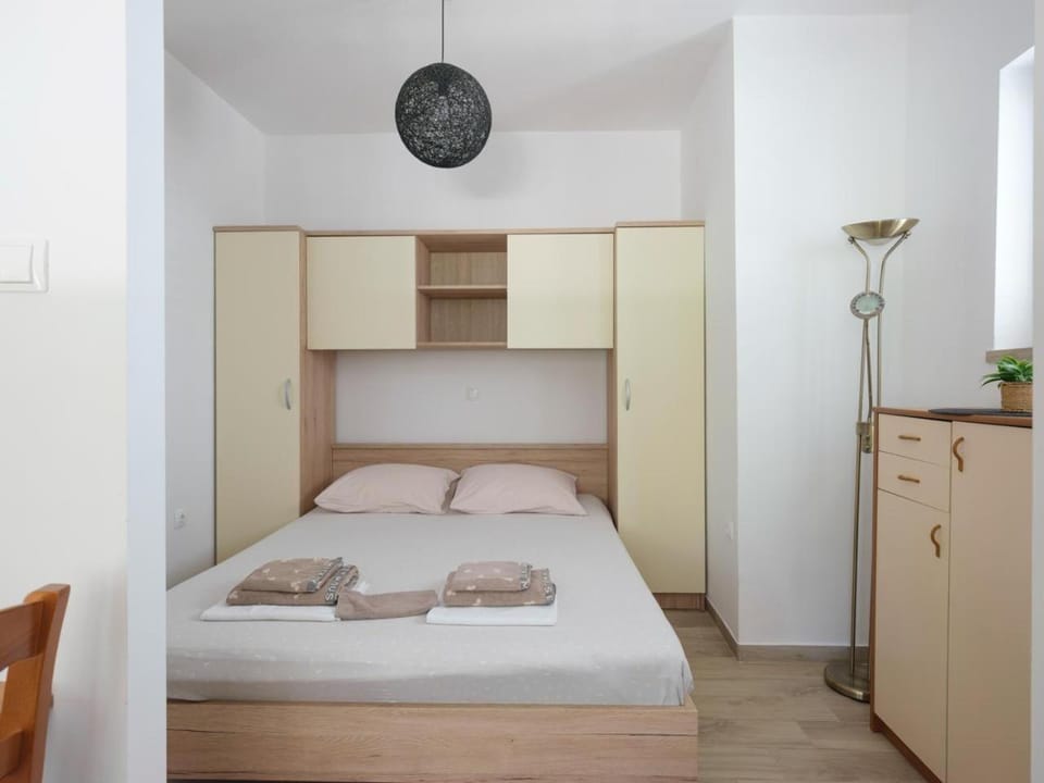 ANA Apartment in Murter