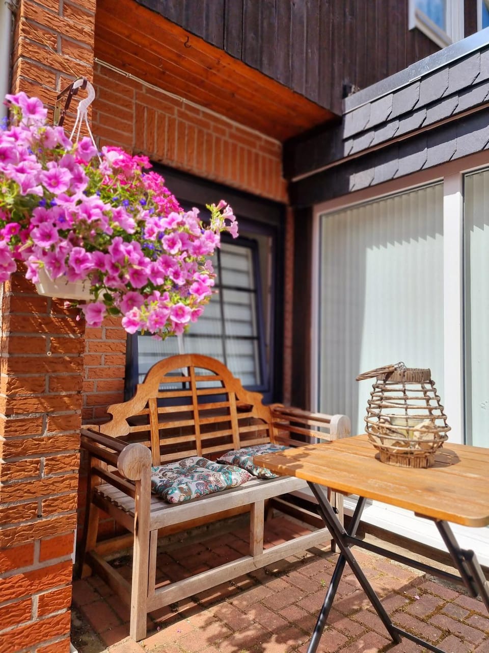 Property building, Balcony/Terrace
