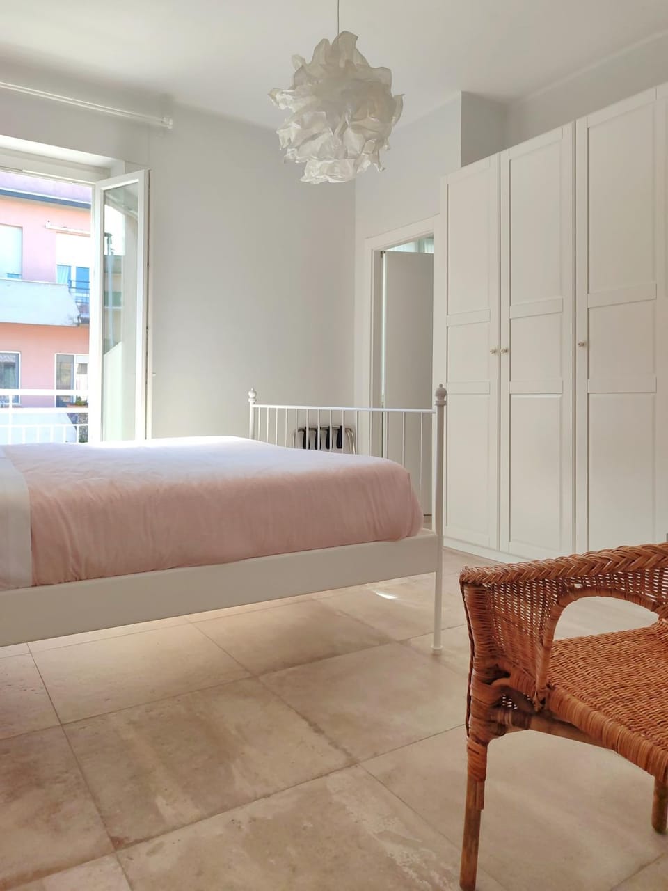 View (from property/room), Bedroom, Street view, locker