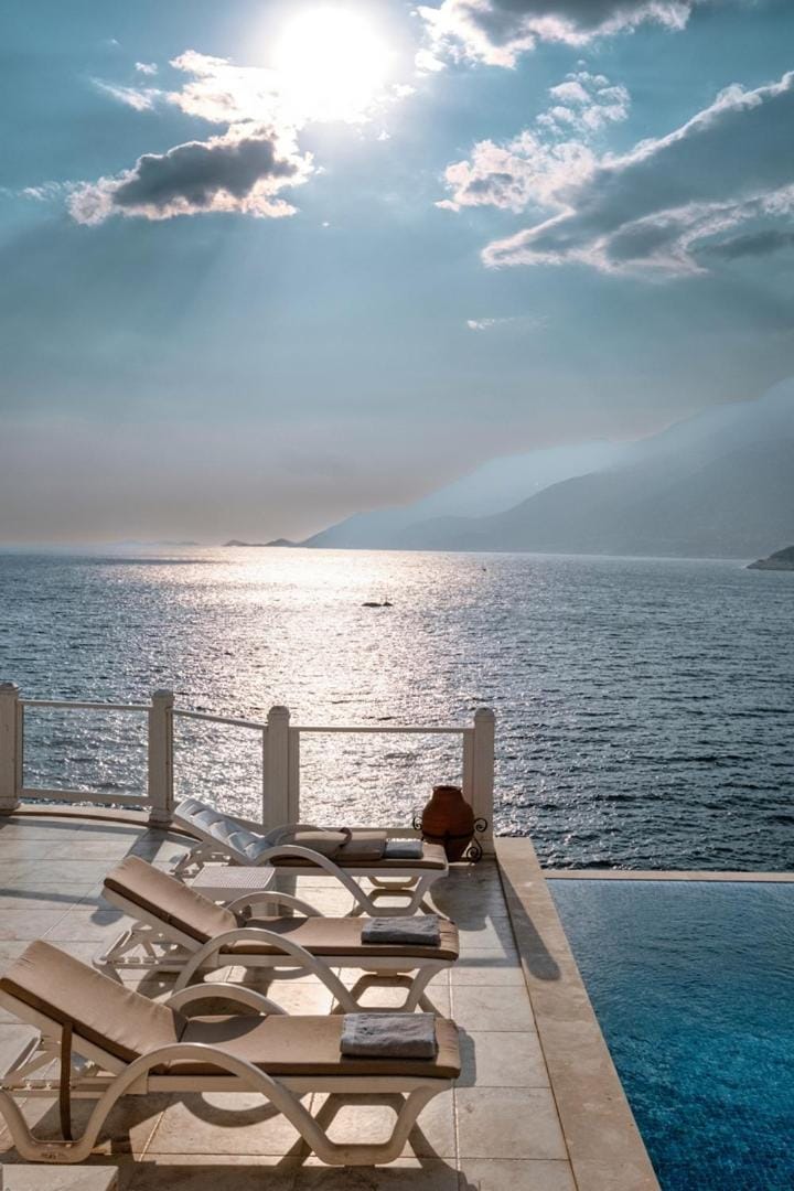 Pool view, Pool view, Sea view, Sea view, Swimming pool, Swimming pool
