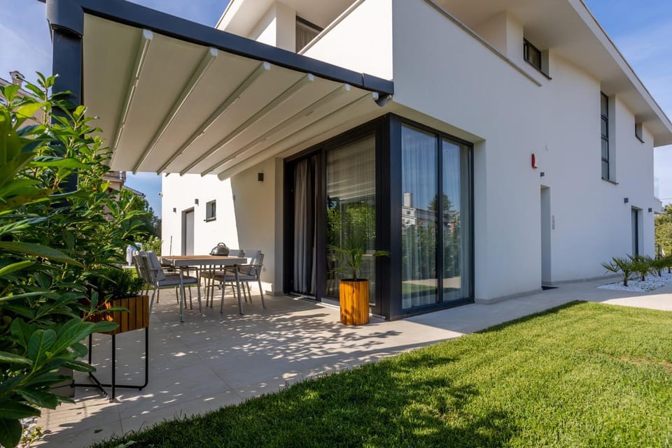 Villa Piano Residences Apartment in Primorje-Gorski Kotar County