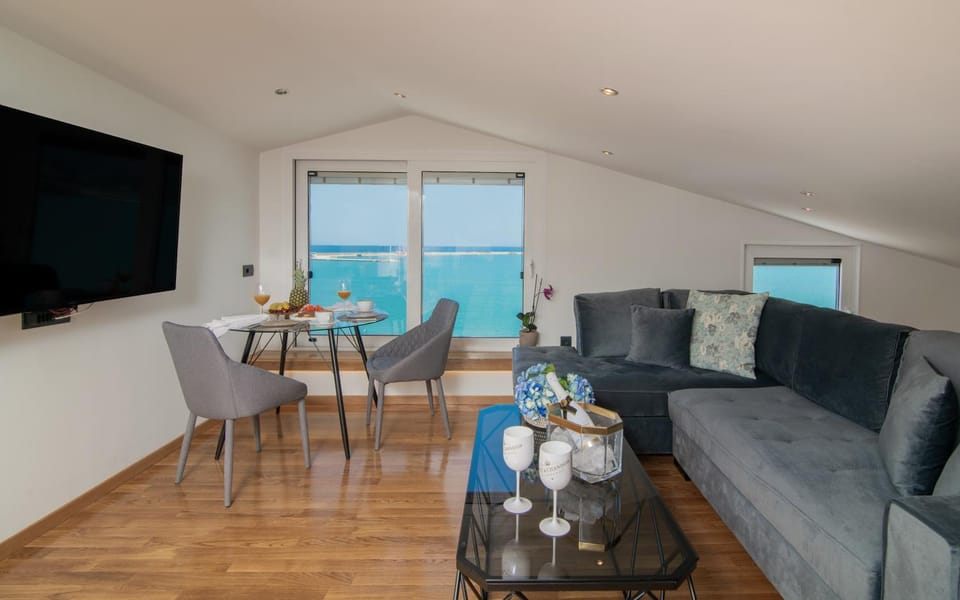 Living room, Seating area, Dining area, Sea view