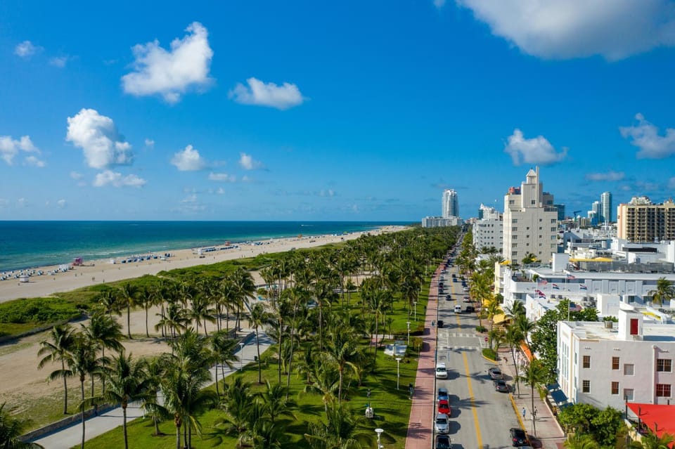 Nearby landmark, Neighbourhood, Natural landscape, Bird's eye view, Evening entertainment, Sea view