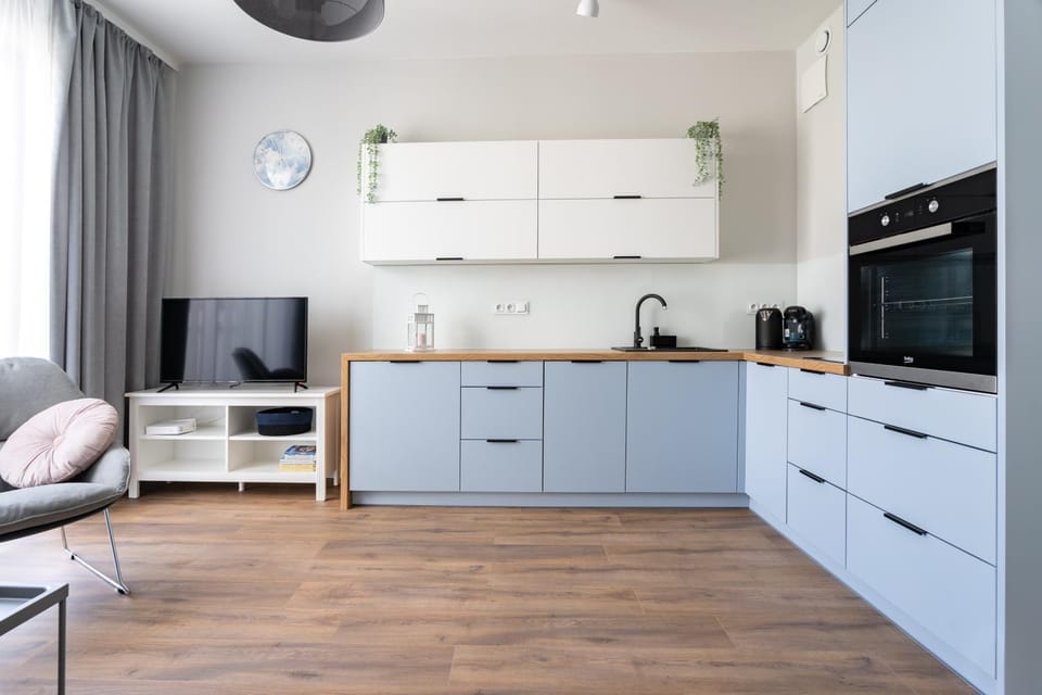 Kitchen or kitchenette, Living room