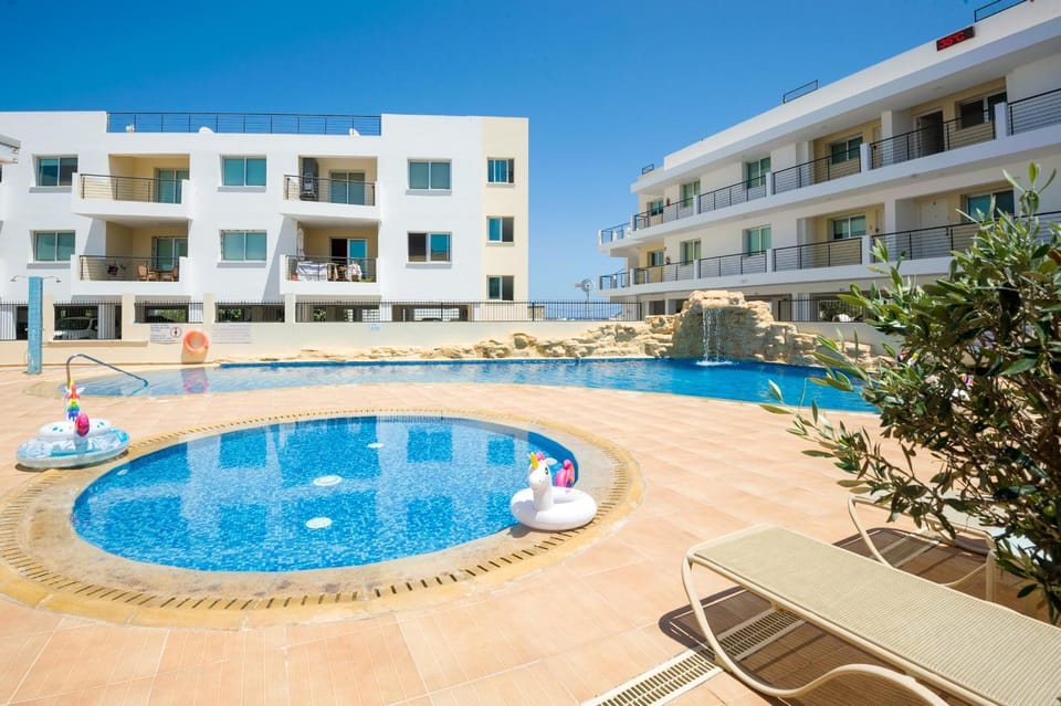 SEABREEZE APARTMENT 200m away from the sea Apartment in Paralimni