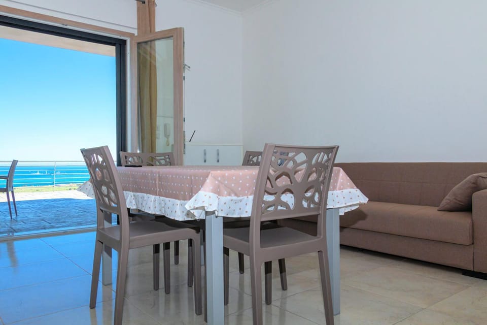 Dining area, Sea view, Sea view