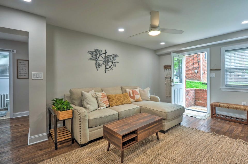 Takoma Park Apt w/ Wood Fire Pit < 8 Mi to DC Apartment in Takoma Park