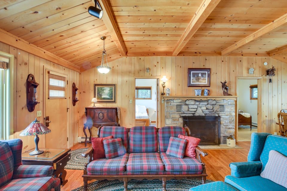 Cozy Baileys Harbor Cottage on Lake Michigan! House in Door County