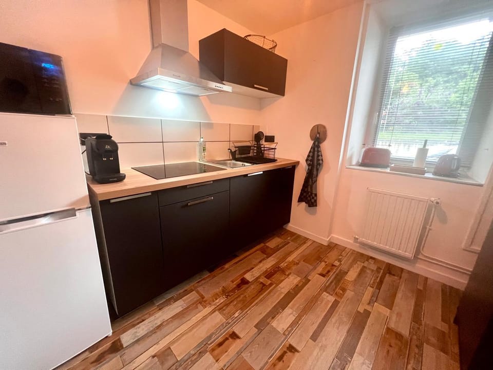 Kitchen or kitchenette, Breakfast