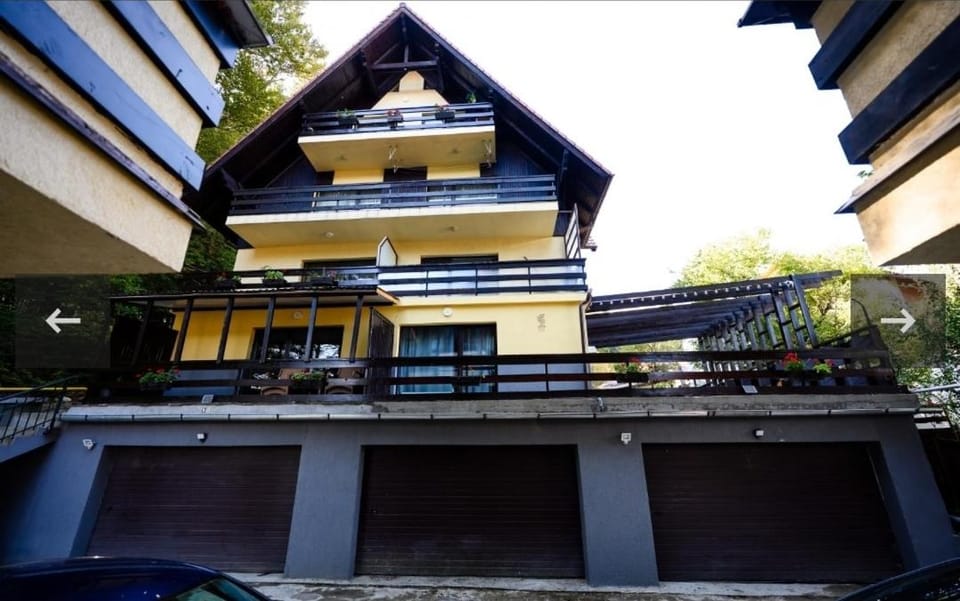 Property building, Balcony/Terrace