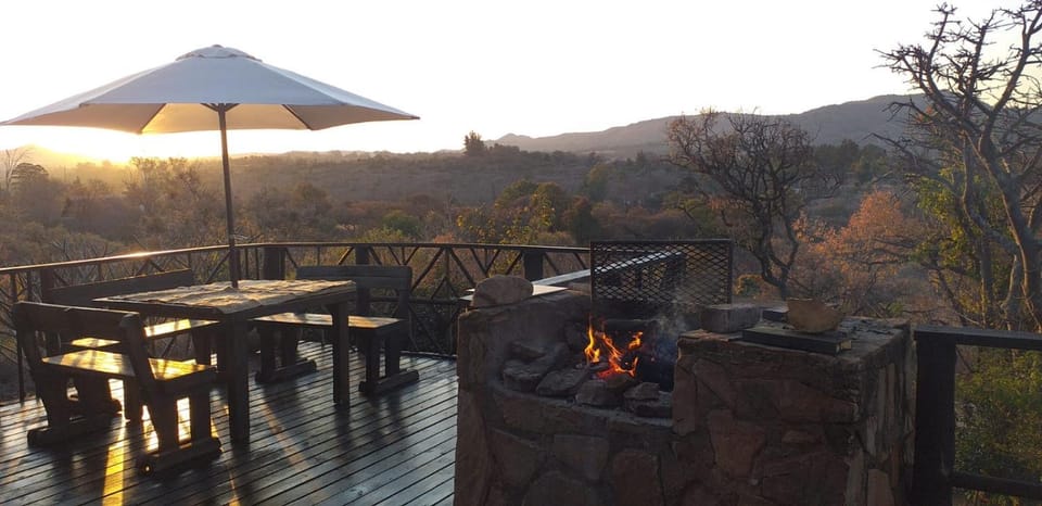 Patio, BBQ facilities, Mountain view